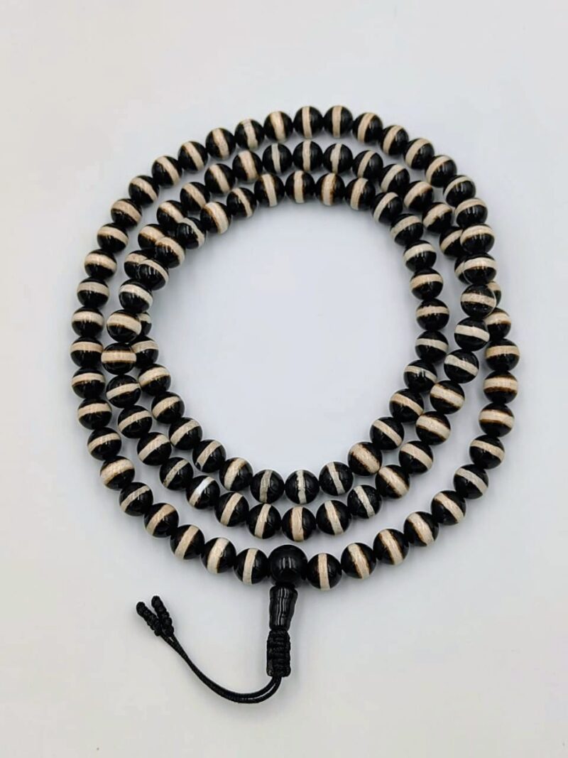 Natural agate Dzi mala with 108 beads